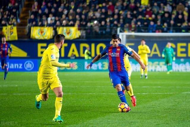 与省纪委书记吃面时，妻子被撤职